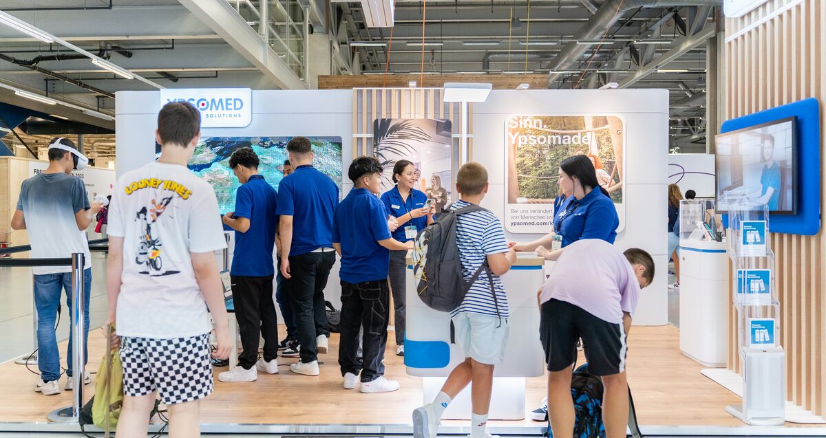 Last month, the Vocational and Apprenticeship Fair (BAM) took place at the BernExpo. During this time, our apprentices and trainers presented our twelve apprenticeship professions to interested students at our booth. #ypsomed #apprenticeship #BAM2023 brnw.ch/21wD7CR