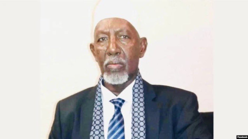 hodansomali's tweet photo. Inaa lilaahi wainaa ilayhi Raajicuun. May you rest in the highest levels of jannah Excellency Ali Ugaas Abdulle. Your legacy as an Elder, Statesman &amp; Mayor of Mogadishu will be remembered by generations to come. 🇸🇴 https://t.co/apkctC6xLD
