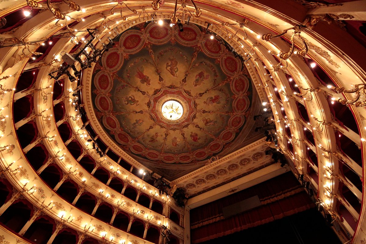 Rof_Pesaro's tweet photo. 🎭 Bentornato Teatro Rossini!
Il Festival ritrova la sua casa e la città di Pesaro uno dei luoghi centrali in vista di @pesaro2024. https://t.co/6Suj5OqQt6