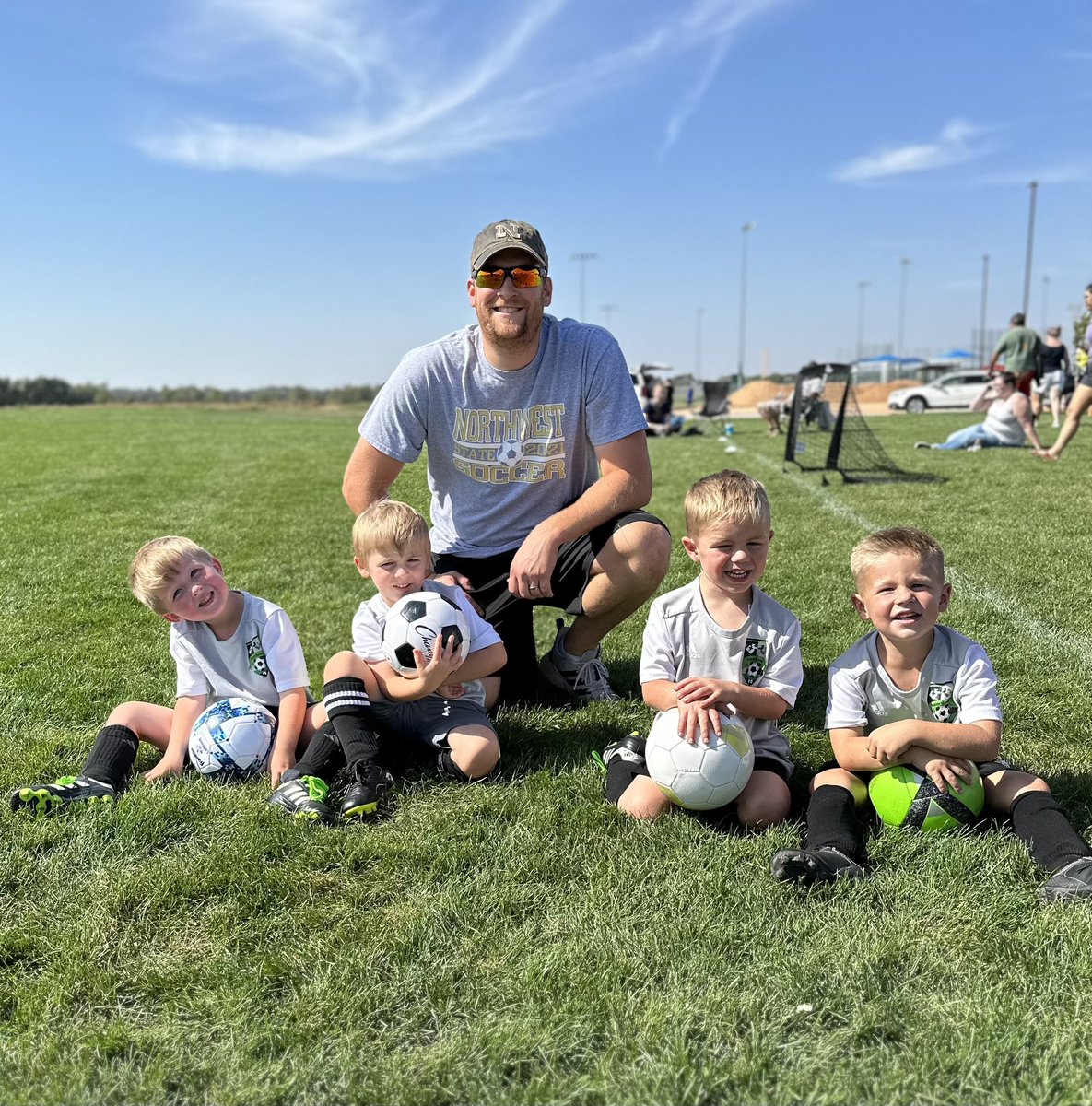 KelliWemhoff's tweet image. Weston wrapped up his last game of 3 year old soccer this weekend. Jolee is figuring out what it means to sit and stay busy during games 😆 Weston also did not make it all the way through girls bible study! 😆😆 #weekendrecap