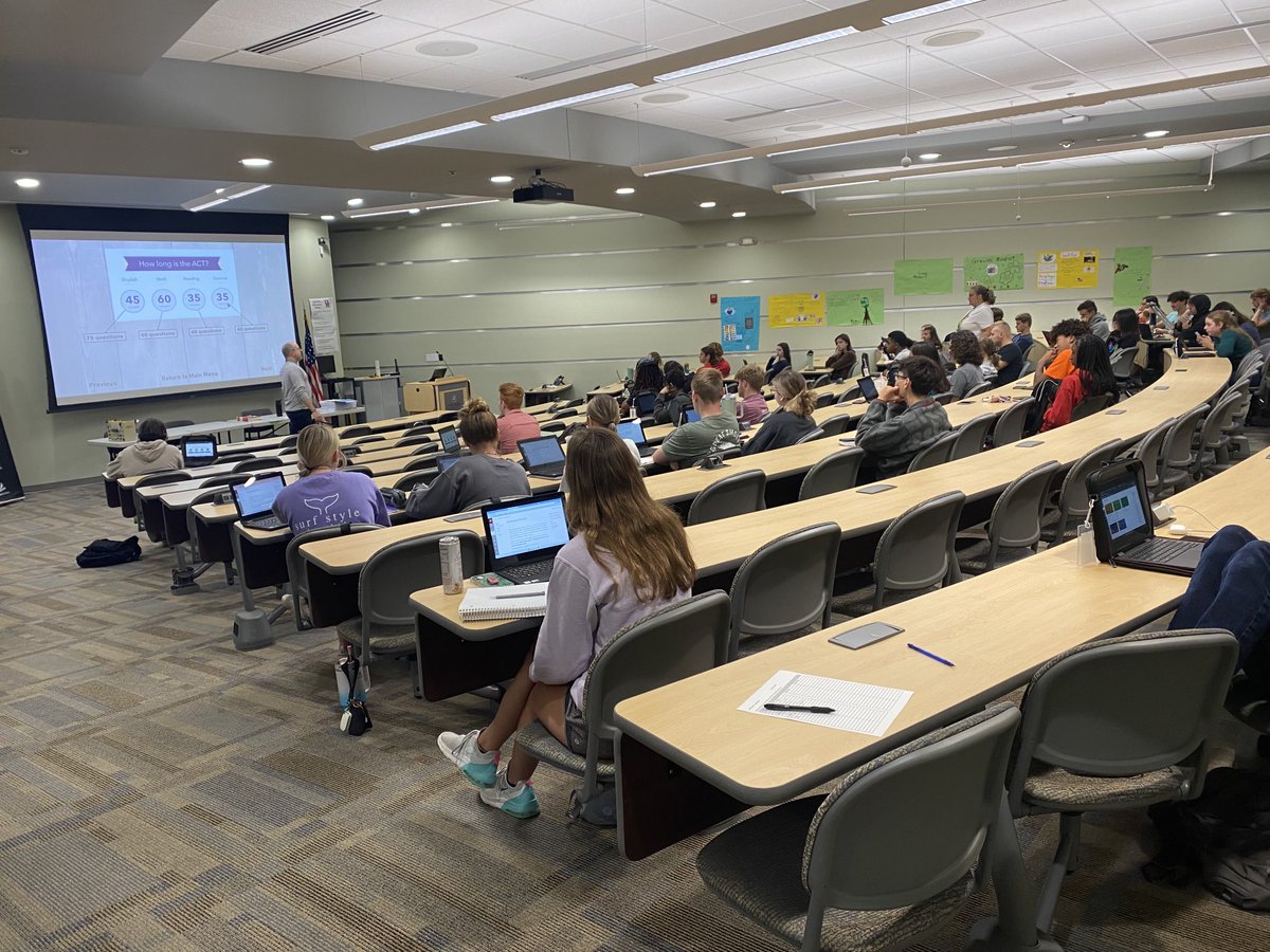 Great crowd for intersession this morning. ACT Bootcamp is in full swing! ⁦<a href="/ORHS_Wildcats/">Oak Ridge HS</a>⁩