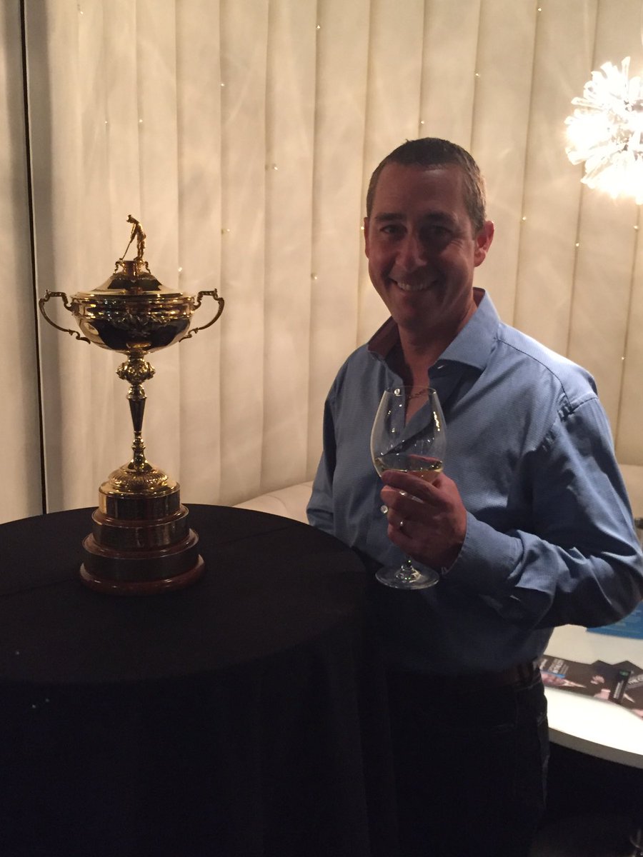 Flash back to 2016 well done ⁦<a href="/RyderCupEurope/">Ryder Cup Europe</a>⁩