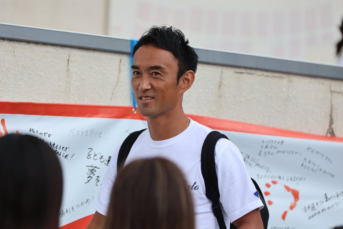 ratt_1968's tweet image. 久しぶりのチャン！
叫んだら！ちゃんと見てくれて(T_T)
この頃の選手って引退している選手も多いので、顔見れると懐かしく…嬉しく
チャンもなんだかんだで、徳島長いなぁ
#チャン #石井秀典 #徳島ヴォルティス  #モンテディオ山形 #モンテディオ写真部