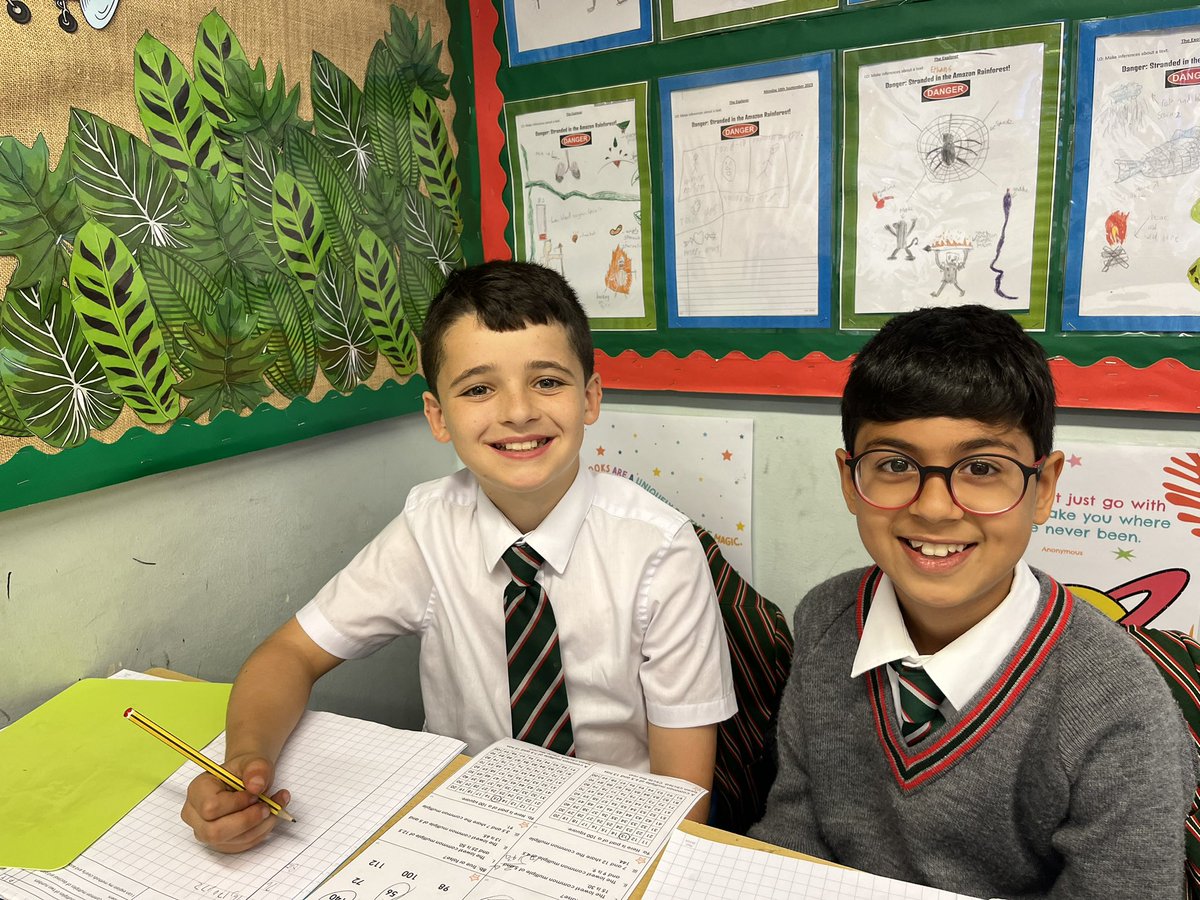 ForestParkHead's tweet photo. Year 6 busy working together to solve common multiple problems in their maths. Lots of positive engagement and collaboration.
#ignitewonder #icanandiwill https://t.co/OhN5mUBOae