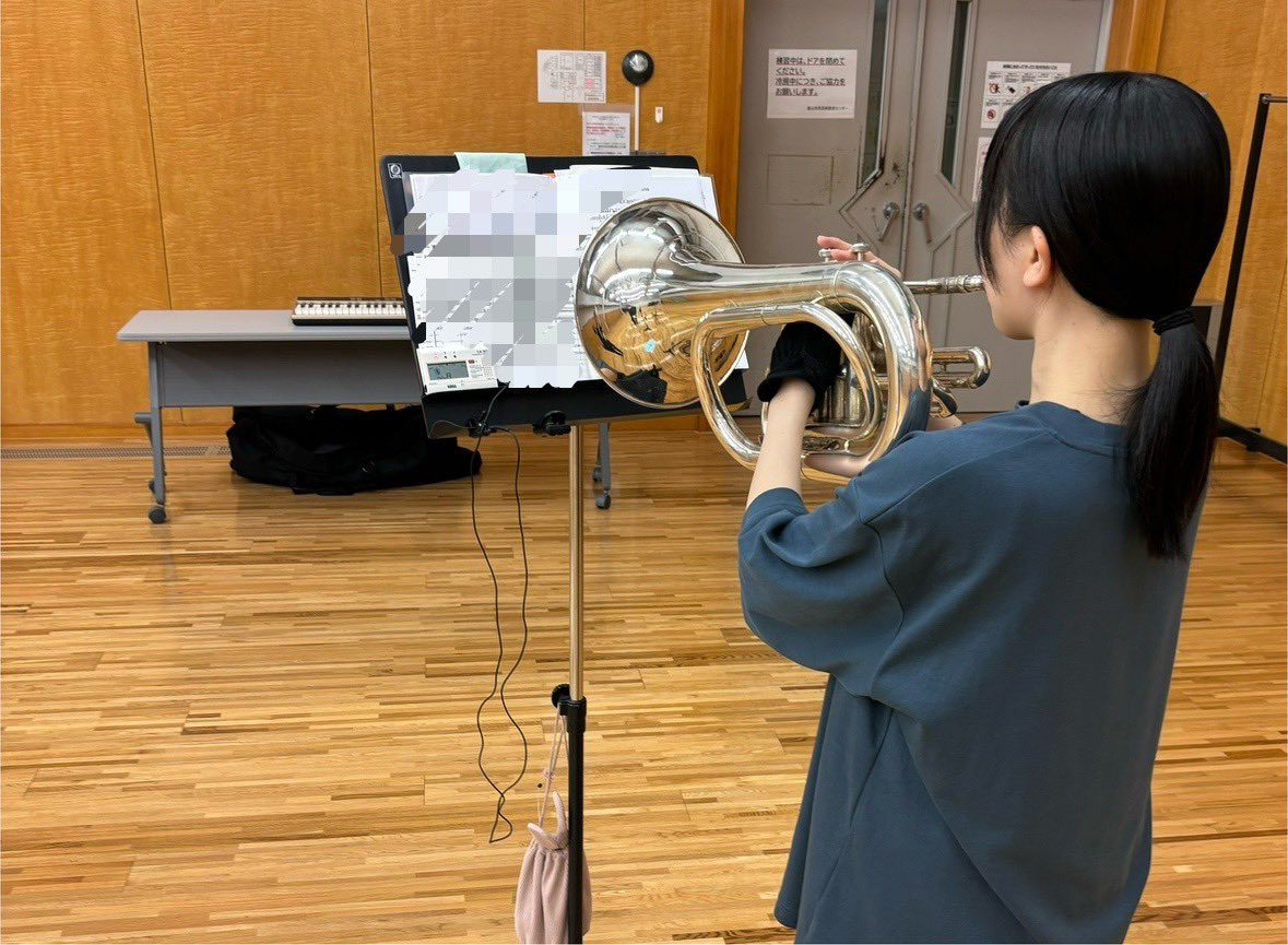 10月に入り、本番が近づいてきました🍁
今月もアイリスは元気に活動中🏃

いつでも見学のお申し込み受け付けております！
久しぶりに楽器を触りたい！という方も、初めての方も！大歓迎です👍👍

マーチングの秋！楽しみましょう😌