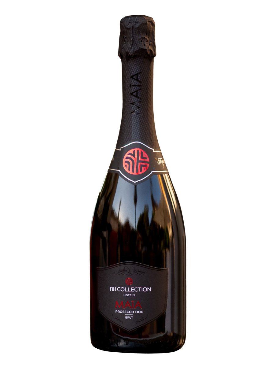 WineNewsIt's tweet photo. A #cena il #Prosecco #Brut #NHHotel Collection di #MaĩaWine #CieloETerra, dal carattere versatile, nel suo sorso immediatamente fragrante, sapido e piacevole, dai profumi intensi e fruttati, anch’essi subito gradevoli e ben leggibili, https://t.co/s9LEMiZlQH https://t.co/zlmZJUZepm