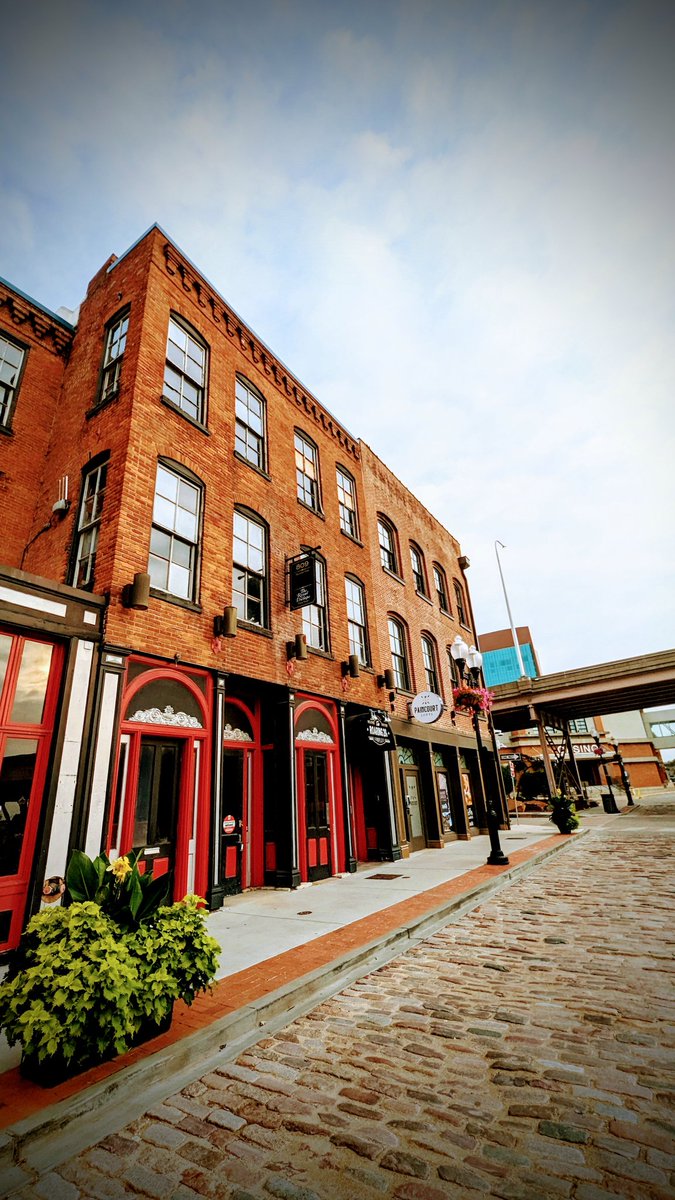 vintiga's tweet image. Old St Louis

#OldStLouis #Downtown #DowntownStreet #DowntownStLouis #StLouis #WalkAbout #PhotographyIsArt #Photography #Preset #ColorPreset #Filter #Pixel7 #Pixel7Pro #PixelPhotography #ShotOnPixel #GooglePixel