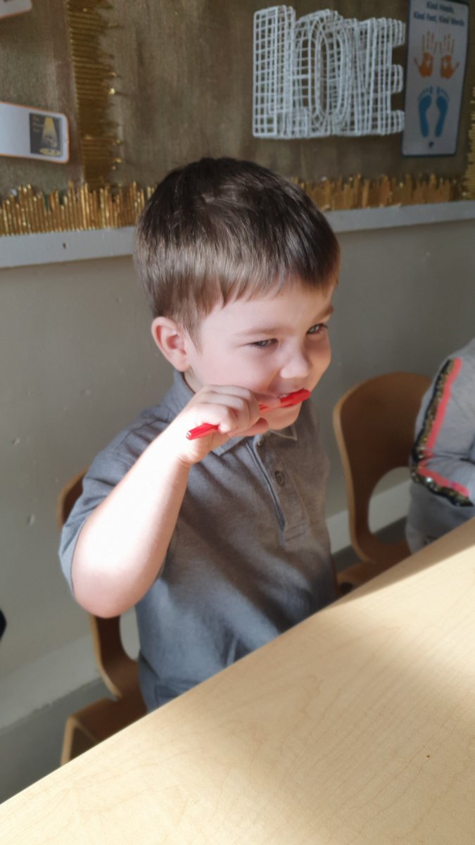 NurserySmos's tweet image. 🦷🪥 Exciting news from the #AssessmentClass! They are deep-diving into the world of oral hygiene and mastering the Toothbrushing routine. These little learners are building the foundations of a healthy smile, one brush at a time! #OralHealthMatters #LearningThroughExperience