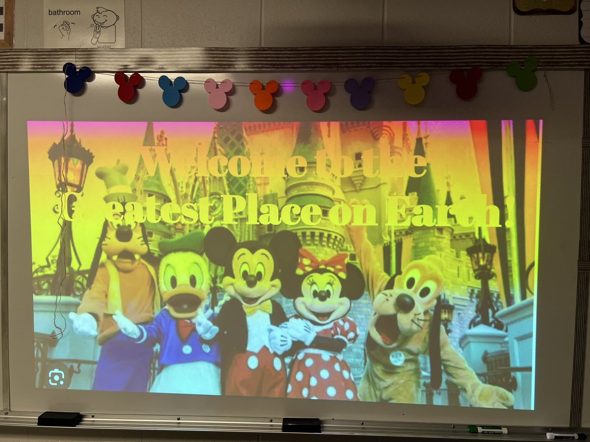 jmarch3rdGrade's tweet photo. 2023 Rock Your School Day! Disney day! #weare126 #stony126 https://t.co/3yuI0AQhNC