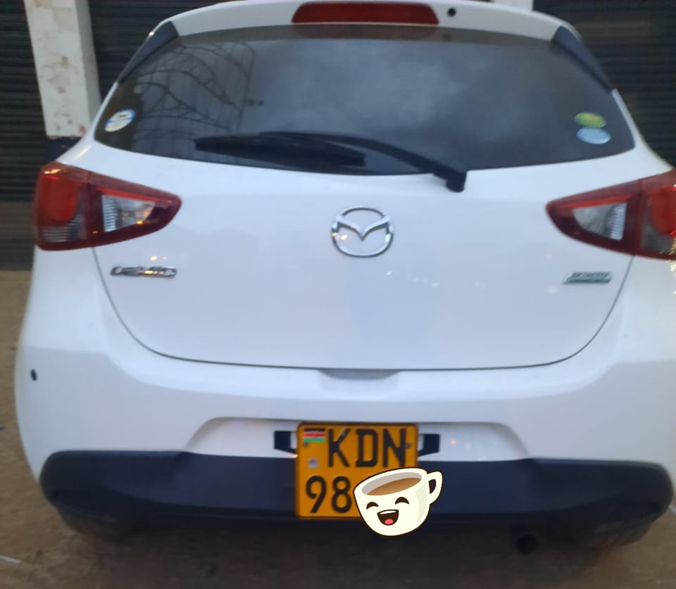 lawrencekitema's tweet photo. HOT 🔥 DEAL HERE: 

Mazda demio 
YoM 2016. 
1300 cc
New import
With parking sensors
Very clean
Going for Ksh. 1,150,000.  

DM for more details/information. https://t.co/AZI9zMRecK