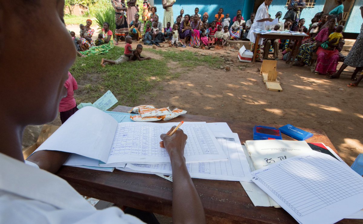 CAI4good's tweet photo. Meza is an #AI solution that digitizes paper-based records. Its efficacy has impacted over 10,000 beneficiaries in 150 facilities across Kenya, Republic of Congo, and Rwanda.
Our project’s success was supported by @WFPInnovation. 🙌 https://t.co/4ISuo4bTvq