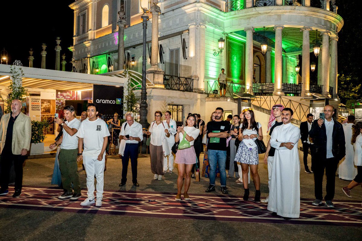 KSAembassyIT's tweet photo. . #SaudiVillage | Lieti di aver ospitato le esibizioni del cantante saudita🇸🇦, studente di opera al Conservatorio Giuseppe Verdi di Milano 🇮🇹 ed esperto dell'industria musicale, Mostafa Shirah, @mostashiru 
#SaudiNationalDay93 https://t.co/tsYGXO15dW