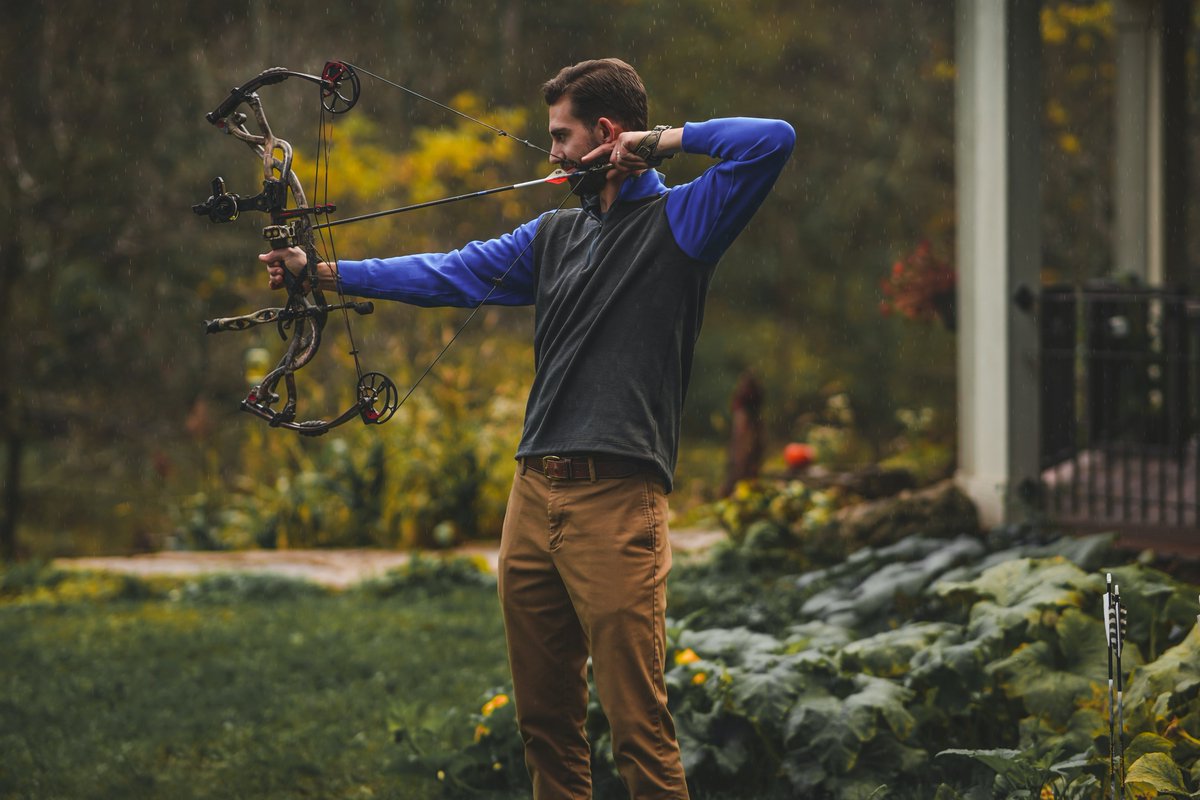 HuntsMaster_'s tweet image. 🏹🍂 Archery enthusiasts, unite! Bow hunting offers a unique challenge that tests your skills, precision, and stealth. Share your favorite bow hunting moments and tips with us.

 #BowHunters #Archery #Wilderness #bowhunting