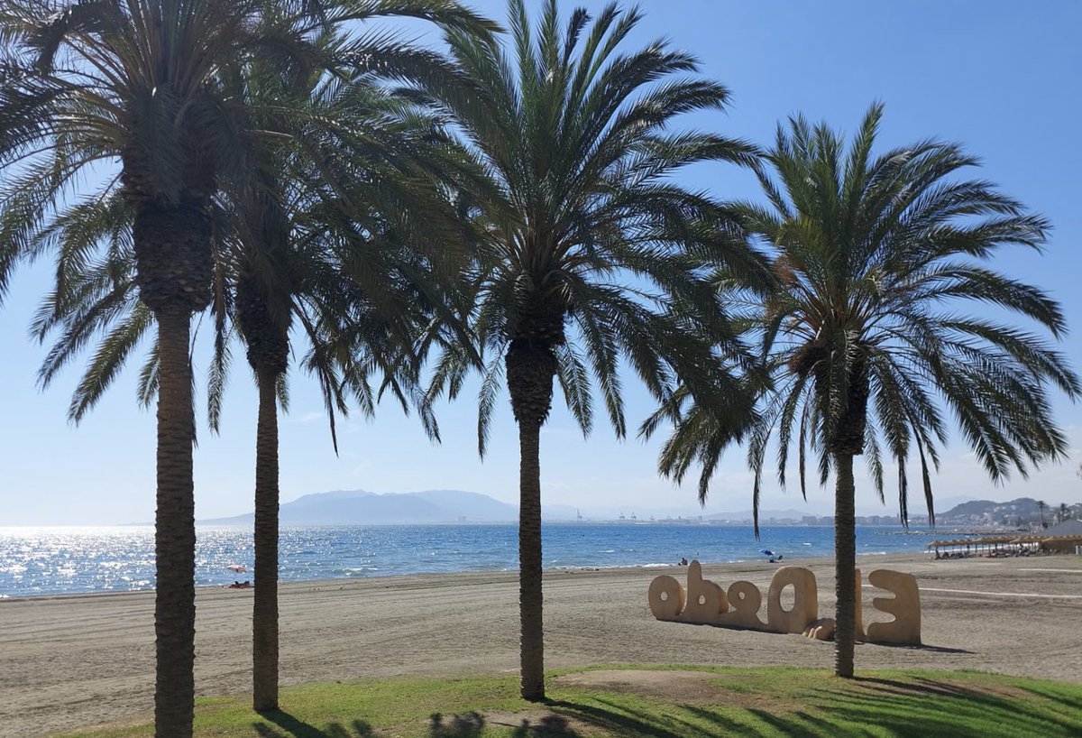 Malagaconacento's tweet photo. Playa de #ElDedo #ElDeo
Foto Raquel Muñoz
#malagaconacento #vivirenmlg #Málaga #beach https://t.co/OQPPflrk4m