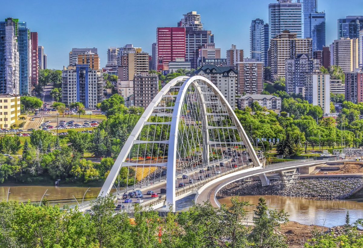 Had the honor and pleasure of visiting the beautiful city of Edmonton, Alberta, Canada. The kindness, hospitality and love I receive from family, friends, and the amazing Sindhi Community every time I am here is unmatched. Discussed multitude of issues, including conditions in