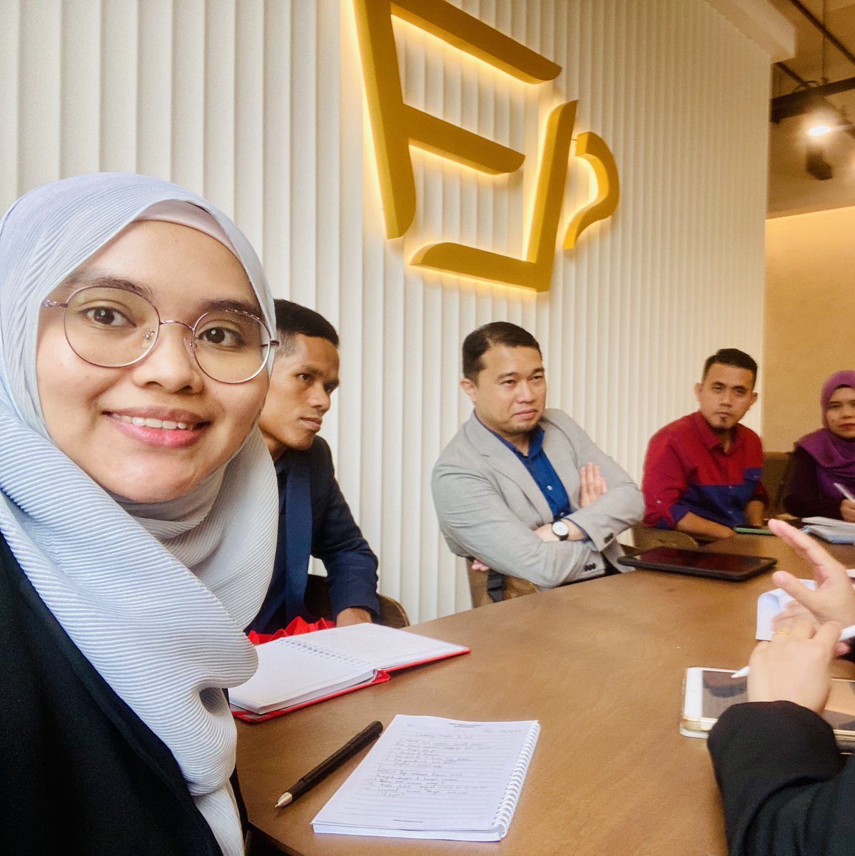 AmaniNizam's tweet photo. Saya merupakan Authorised Dealer sebuah syarikat pengeluar emas pelaburan terbesar di Malaysia, Public Gold di bawah rangkaian #G100Network bimbingan mentor Tuan Mohd Zulkifli Shafie. https://t.co/XS1TFn7hAP