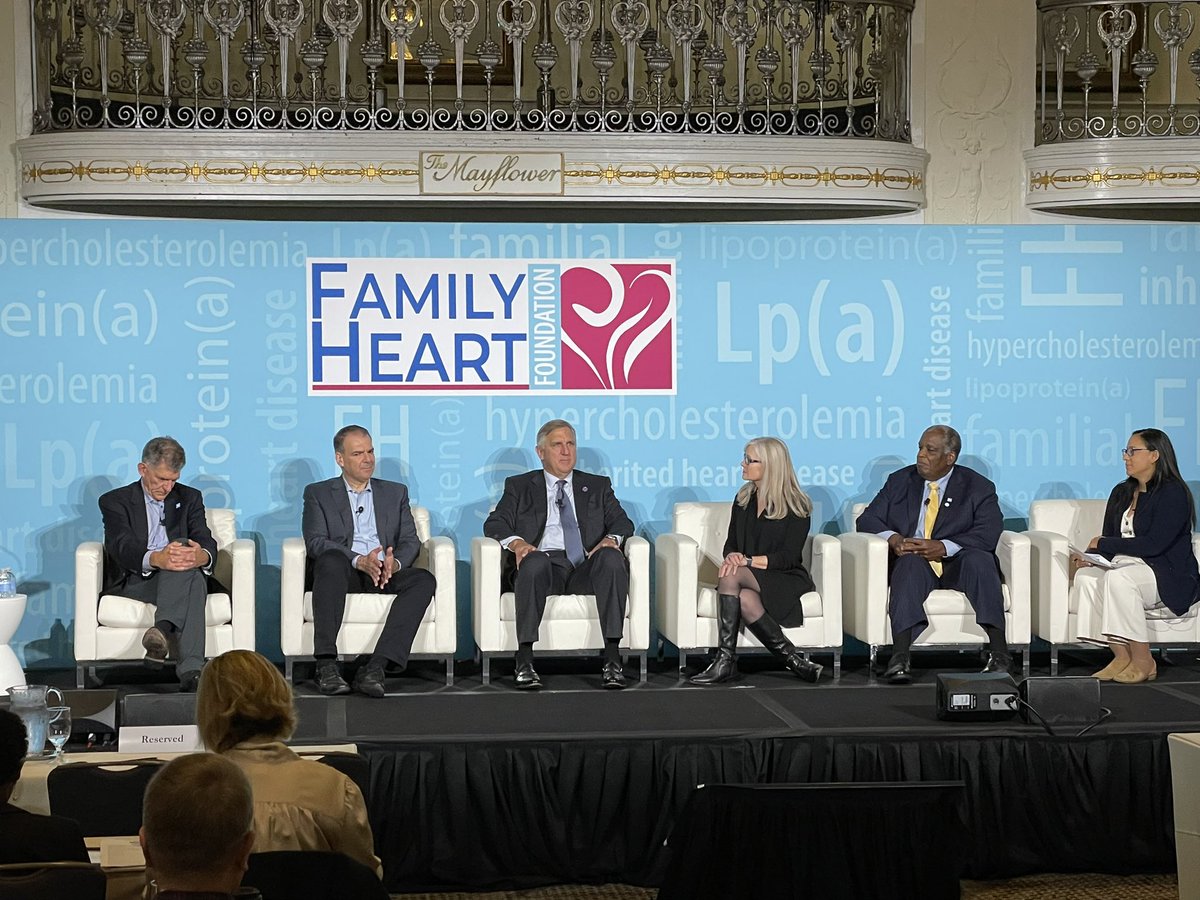 #FamilyHeartSummit23
Leadership Roundtable kicking off!  The @TheFHFoundation is thrilled to welcome <a href="/Amgen/">Amgen 🧪🔬🧬</a> CEO Bob Bradway and <a href="/RonAdner/">Ron Adner</a> to the panel.
“This is a national tragedy” - the current under treatment of high risk patients.
#KnowFH
#KnowLpa