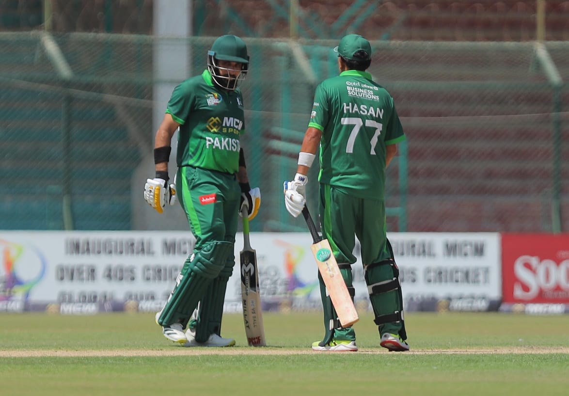 A strong total of 329 runs for Pakistan in the final is quite an achievement! Misbah's century and Hassan Raza's 68 runs were pivotal in setting up this formidable target. Now, it's up to the bowlers to defend it. An exciting final match indeed.

#pakvswi #final #mcwglobalcup