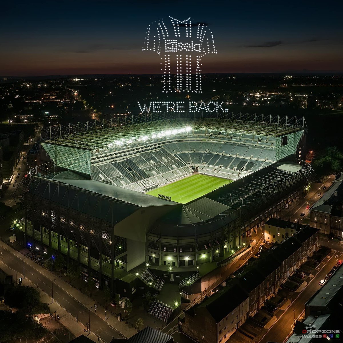 Unreal. Just perfect #NUFC 🖤🤍🖤🤍