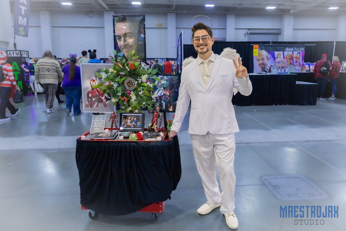 MaestroJax16's tweet photo. How about some Marvel? #fanx2023 #fanxsaltlake #marvel #cosplay https://t.co/lTqa2upjSy