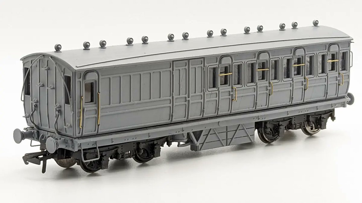 MattwicksBMR's tweet photo. @modelrailUK Completed a reworked metropolitan set I know George Dent did the shapeways version back in 2016.
Well this is the revised version.
#Vectis3DModels #Shapeways #3DPrint #KitBuilt #OO #4mm #MetropolitanRailway #Ashbury #Chesham
https://t.co/mtcsgdphGb https://t.co/ValTyKfxu5