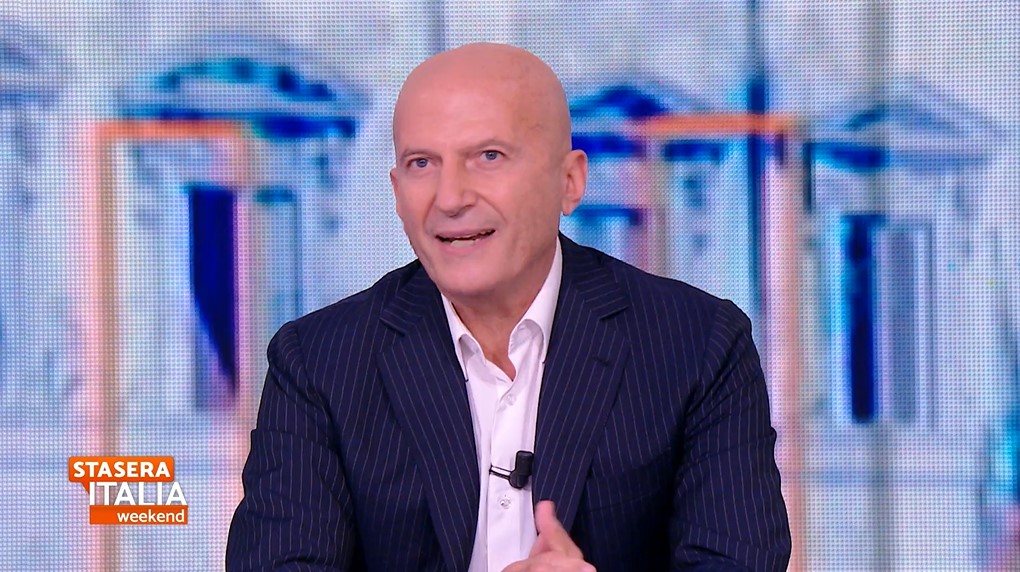 fabiofabbretti's tweet photo. #StaseraItaliaWeekend: ancora lavori in corso, Minzolini torna in solitaria (via Safiria Leccese)

https://t.co/sWLFee0rR7 https://t.co/ItRMgxlb8X
