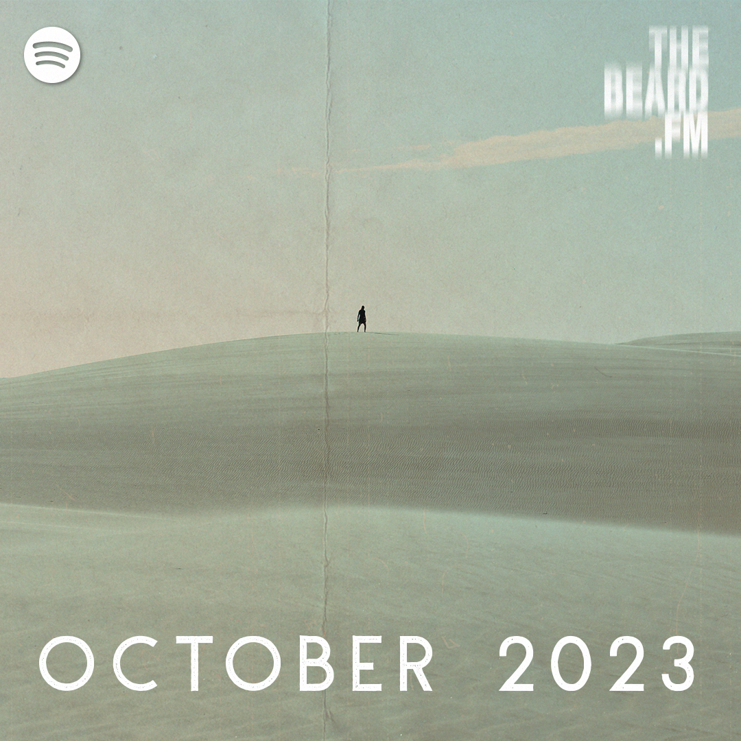 Your October mixtape is here, featuring some awesome bands such as Bleachers, Toro Y Moi, Hollow Coves and more! 52 tracks of pure musical joy! Enjoy 🎧
bit.ly/3PZwrPr