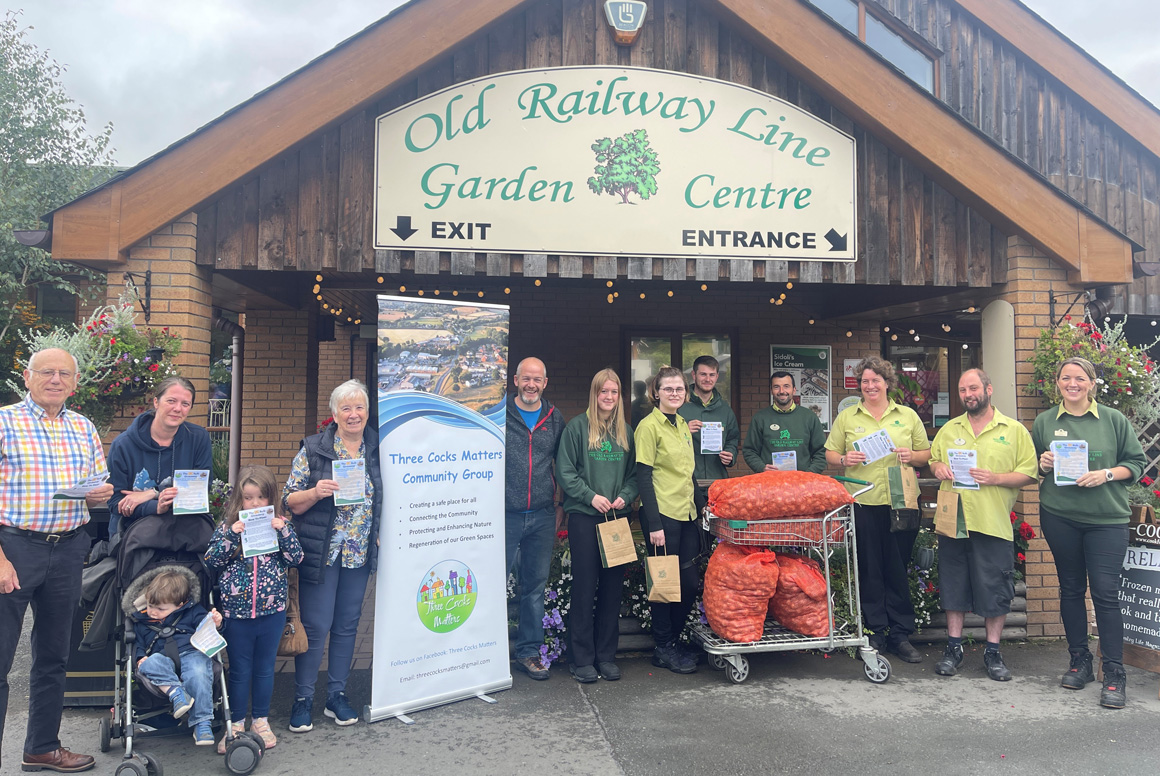 WelshCountry's tweet photo. The Old Railway Line and Three Cocks Matters Collaborate for a Colourful Spring
https://t.co/DjqvyyIPCW
#theoldrailwaylinegardencentre #bestgardencentre #gardencentre #gardencentres #gardencentrelife #gardencentrecafe #gardencentresuk #threecocks #threecocksmatters #kapiteyn https://t.co/5Kn8GkYWpn