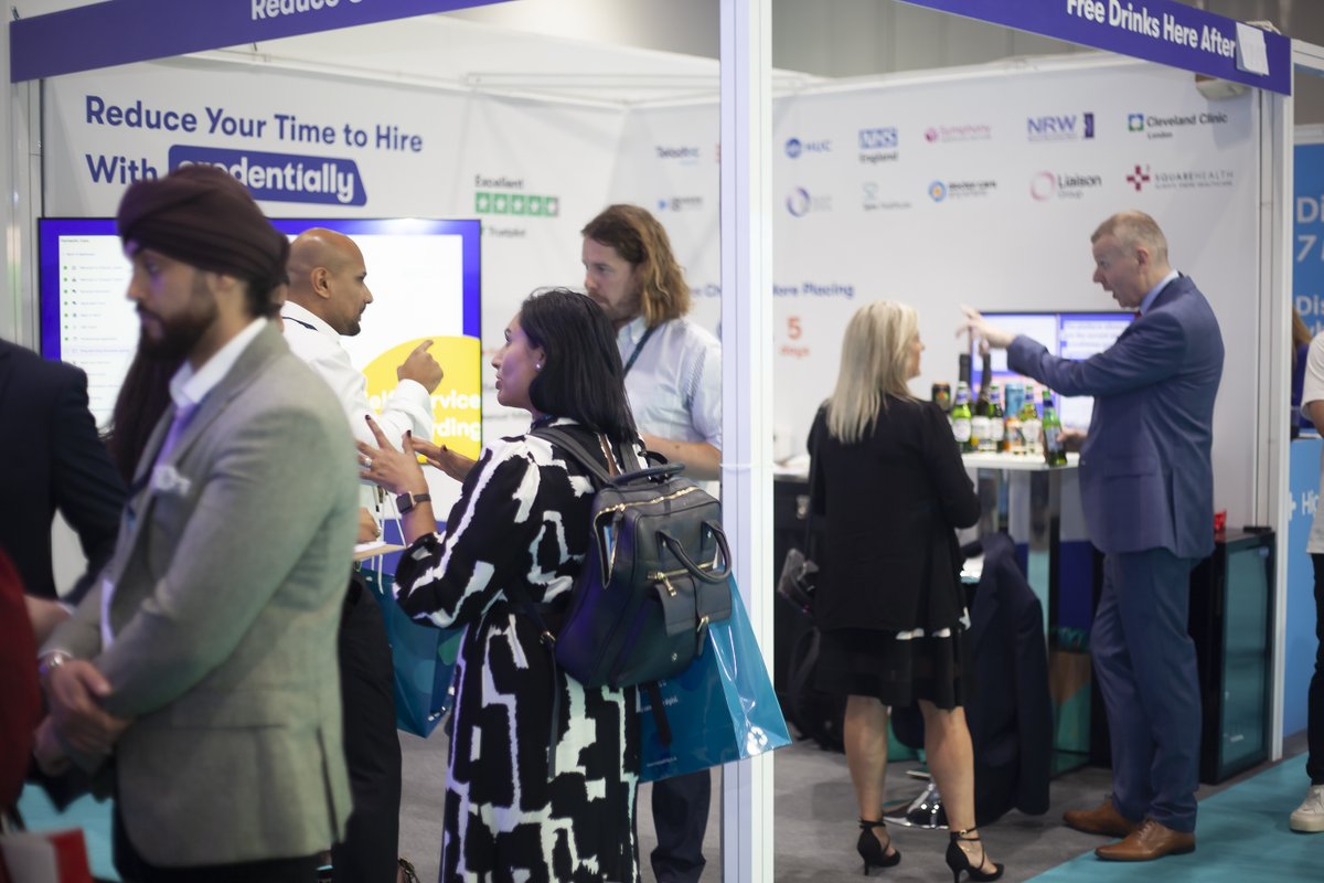 Credentially tweet media