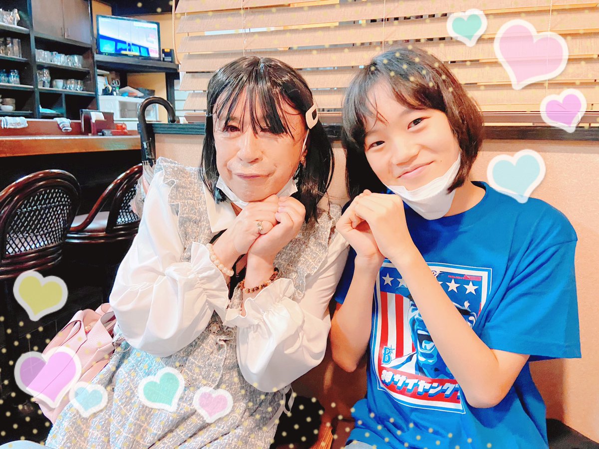 JUNJUN_neo's tweet photo. 土曜日は別府まで玄海先生と東京さんの二人芝居を観に行ってきました✨温泉の2階にある公民館での公演でとても楽しかったです!スザンヌさんともお会いできました😆また別府に行きたいなぁ💕
#別府 #玄海椿 #東京ディスティニーランド #ベップアートマンス #beppuproject #紙屋温泉 #二人芝居 https://t.co/cToe6WptLs