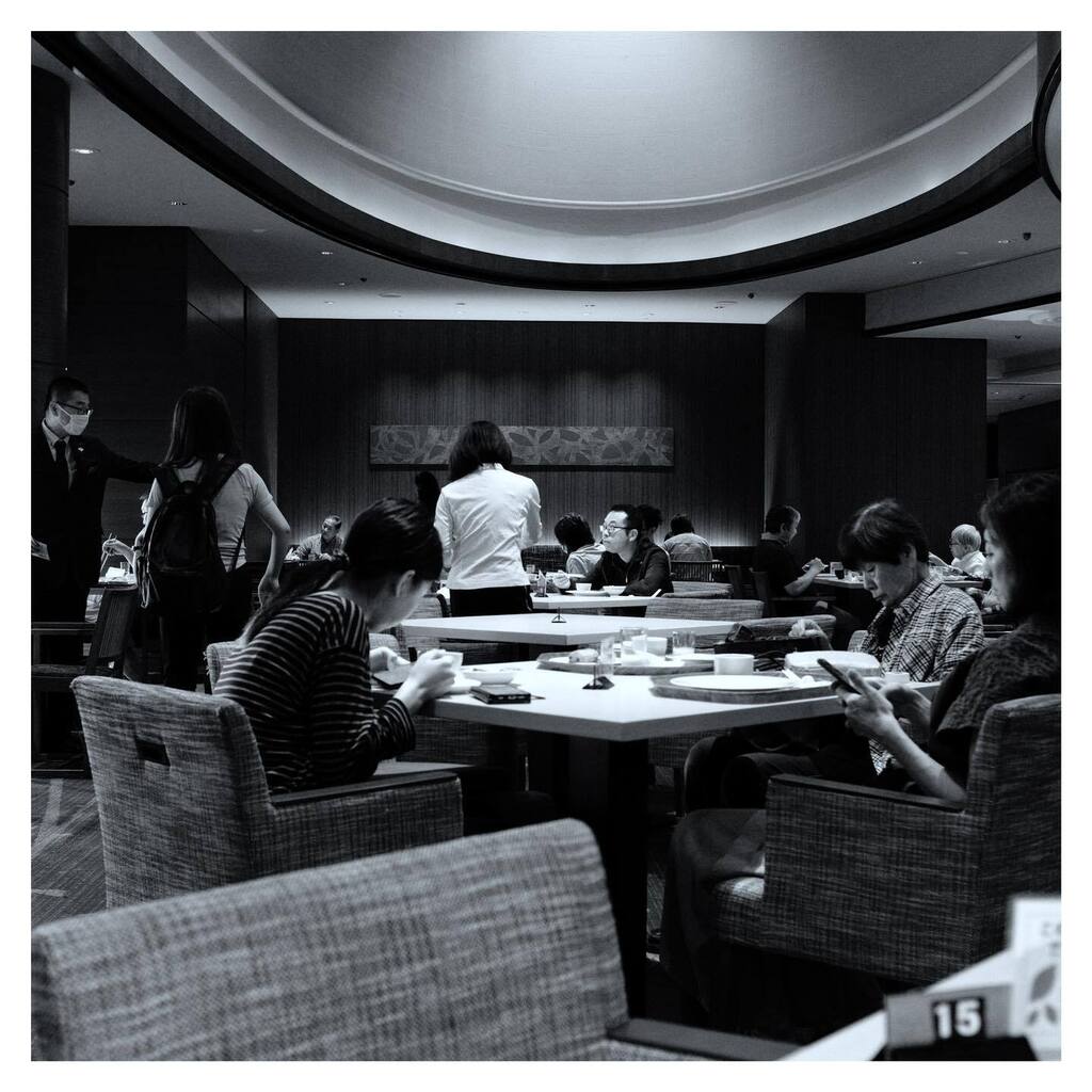 niioka_tw's tweet photo. .
@Journey.
#journey #kyoto #hotel #breakfast #京都 #ホテル #朝食 #street #streetphotography #streetsnap #bw #bwphotography #bnw #bnwphotography #monochrome #monochromephotography #photography #fujifilm #fujifilm_xseries #fujinon #x100fujifilm #fujif… https://t.co/CUt2odcEvj https://t.co/xV0wO3C7NO