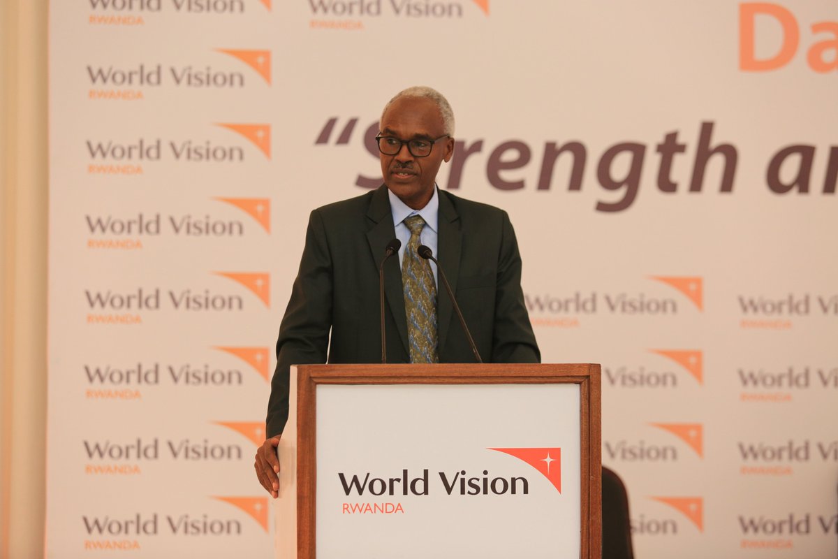 WVRwanda's tweet photo. Amb. Dr. Charles Murigande, the guest speaker: "As @WVRwanda, you should have no doubt that what you are doing is what God expects of you. This should give you strength &amp; courage because you are where God wants you to be."
#OurWork
#OurFaith https://t.co/cvTAeOsLkt