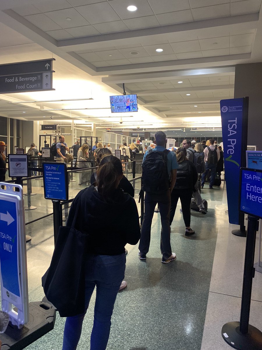 SFortuneH's tweet image. When #tsa #precheck line is much longer than the nonexistent regular line, you are in #knoxville