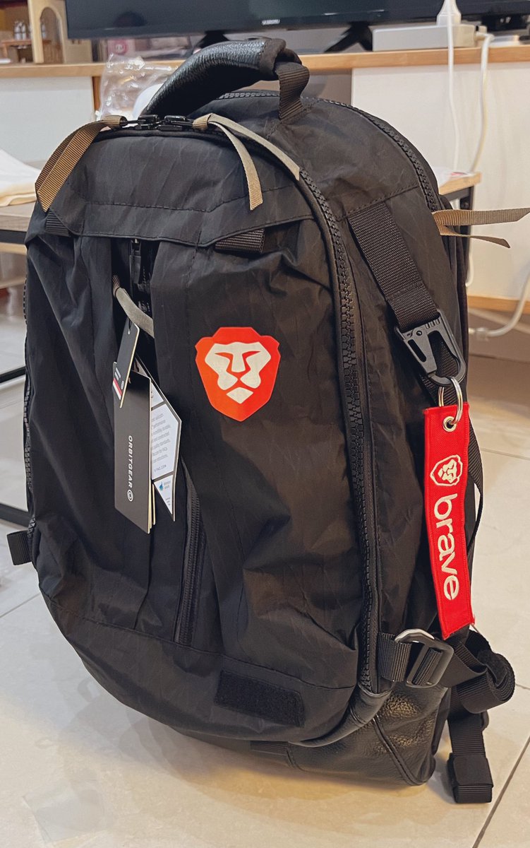 👉 My Custom Backpack @brave x @orbitgear #BraveBackpack (R102-ADV MK23 'CLAMSHELL') #BeBrave 🦁🇮🇩✅ orbitgear.id/collections/ba… #OrbitGear