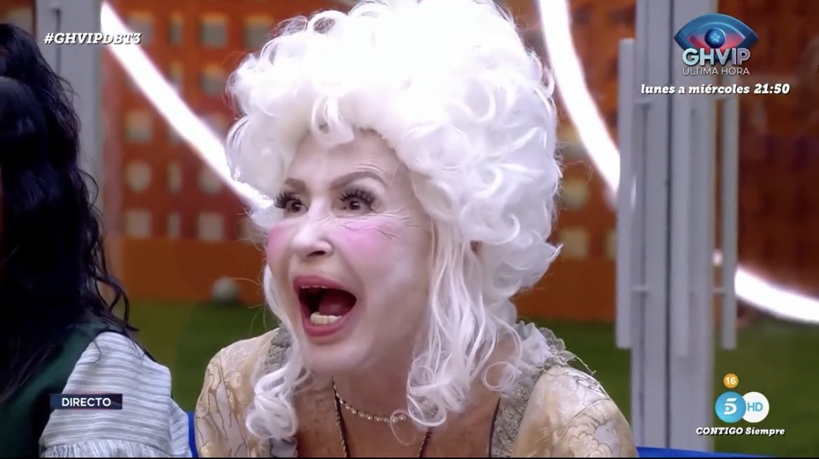 bluedreeams_'s tweet image. Es que son la misma persona #GHVIP2O #GHVIPDBT3