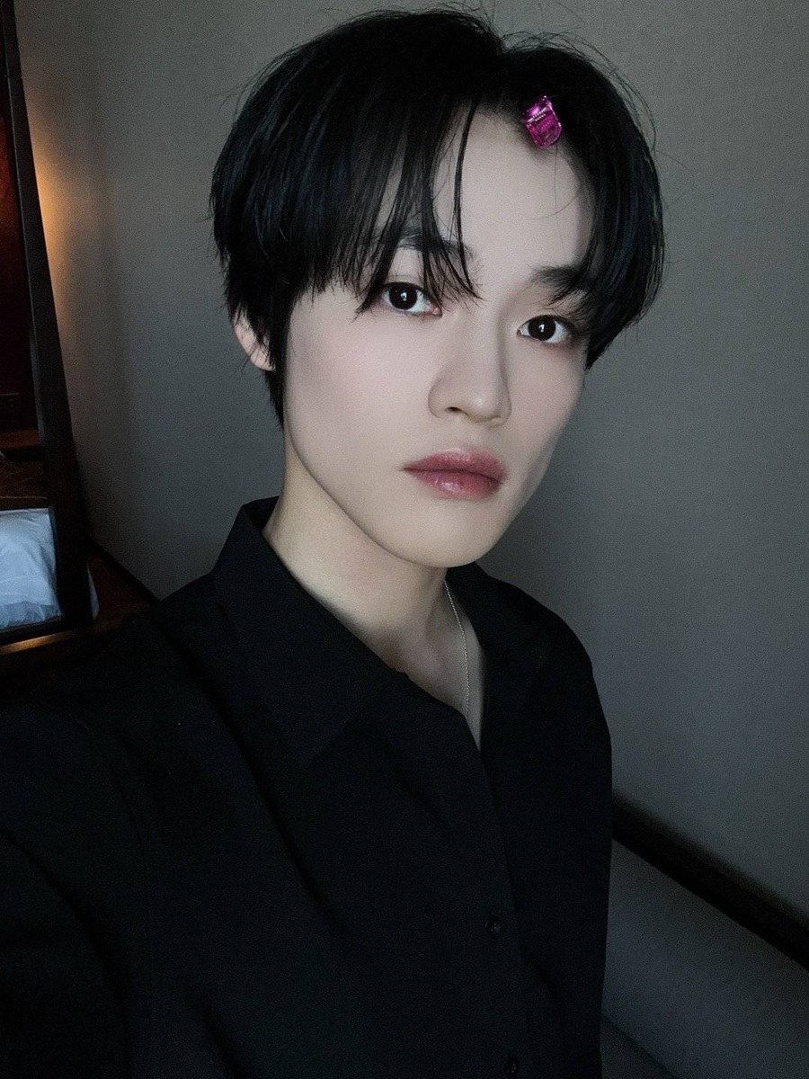 Milxeina tweet media