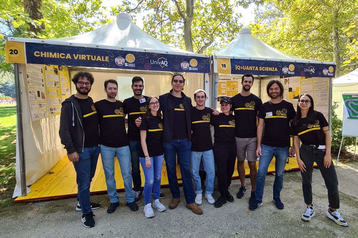 EuMoqs's tweet photo. 🔬🌟 Last Friday, our fellow @DavideMateria joined the "street science" event in L'Aquila, bringing the magic of science to the public! Let's keep the curiosity alive! 🌍🔍
#ScienceForAll #StreetScience #MOQS #CommunityEngagement https://t.co/T5fS5pqKjW