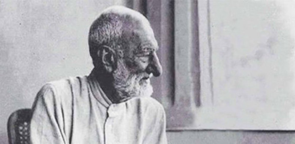 آئیں اور فلسفہ عدم تشدد کو مضبوطی سے تھامے رکھے۔ 

#NonViolenceDay