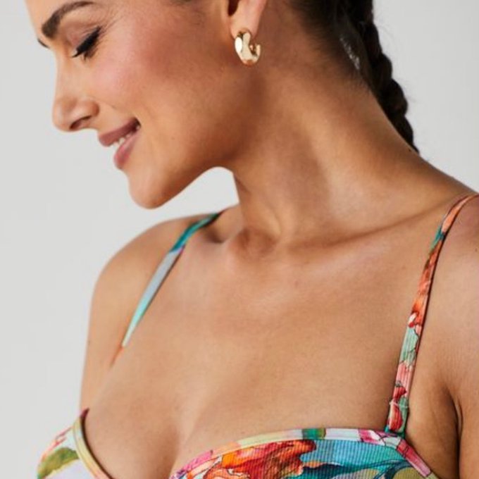 F7bNmgZWMAE02w1?format=jpg&name=small