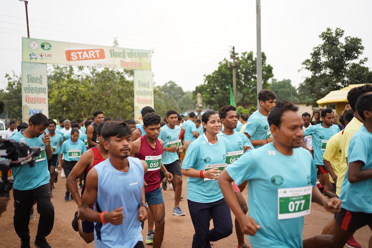 KangerValleyNP's tweet photo. Glimpse of Marathon for bird conservation with the participation of local communities.
The 10 km Bird Conservation Marathon held at Kanger Valley National Park, Tirathgarh,on October 1st 2023 concluded, leaving us with unforgettable memories,powerful message for bird conservation https://t.co/aKNBFYuPke