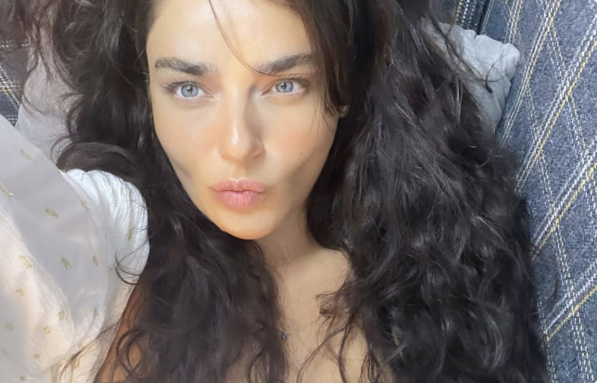 #AyçaAyşinTuran 💫