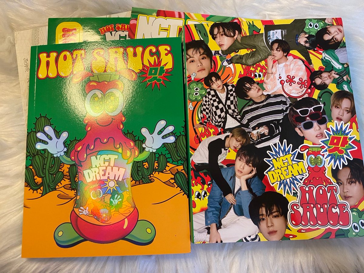 95xtaetae's tweet photo. พร้อมส่ง อัลบั้มเปล่า NCT 
-ของครบยกเว้นการ์ด
- 50฿/บั้ม
- ค่าส่ง 25 ฿ บั้มต่อไป+5 
ทักมาสอบถามต่อราคาดูก่อนได้นะคะ 
#อัลบั้มเปล่า #อัลบั้มnct #ตลาดนัดnct https://t.co/qqlbOjqYWh