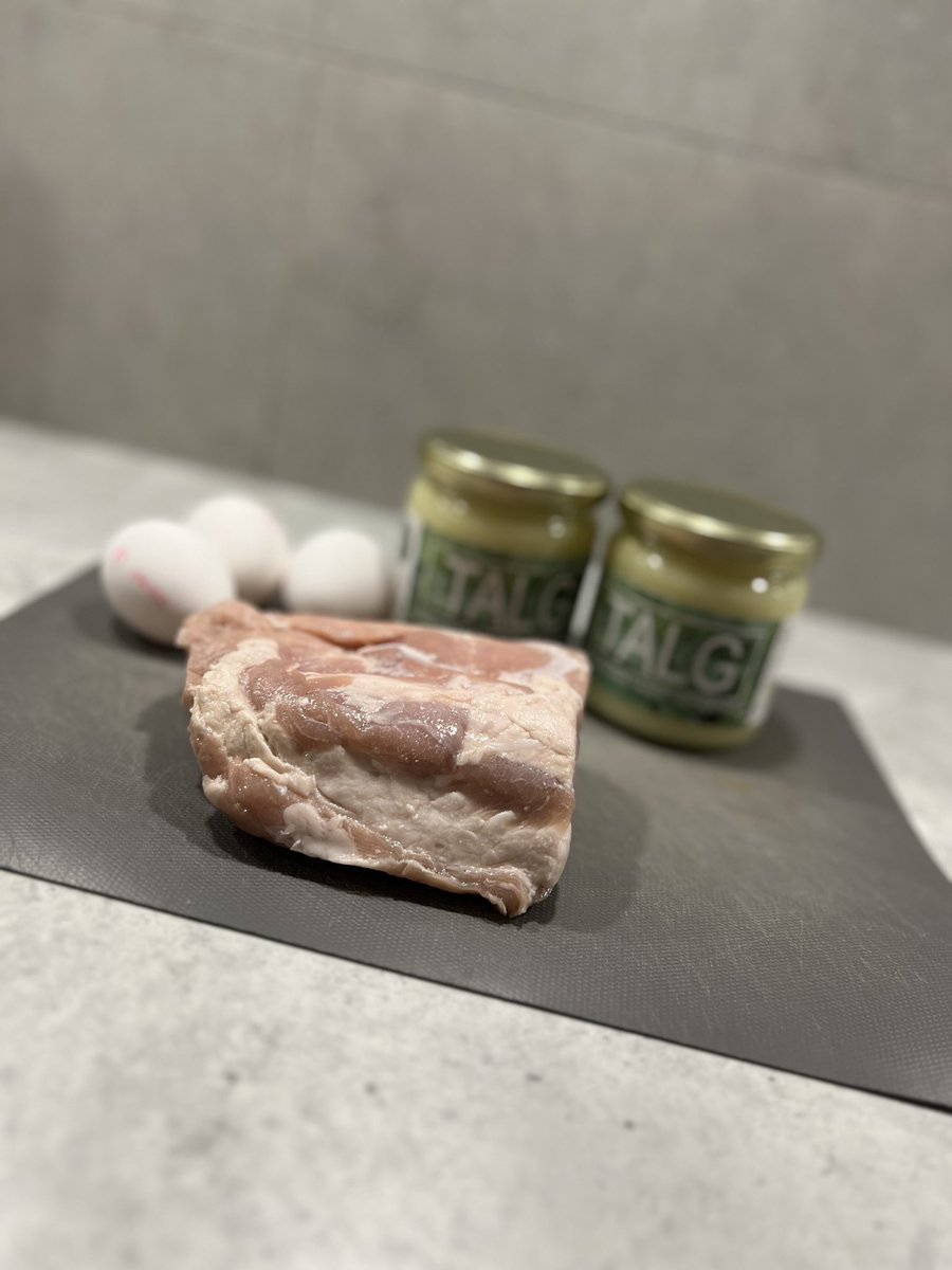 anders_edstrom's tweet image. What are you cooking you’re meat? I use grasfeed tallow 😍
.
.
.
#ketolifestyle #carnivore #forhealth #lowcarb