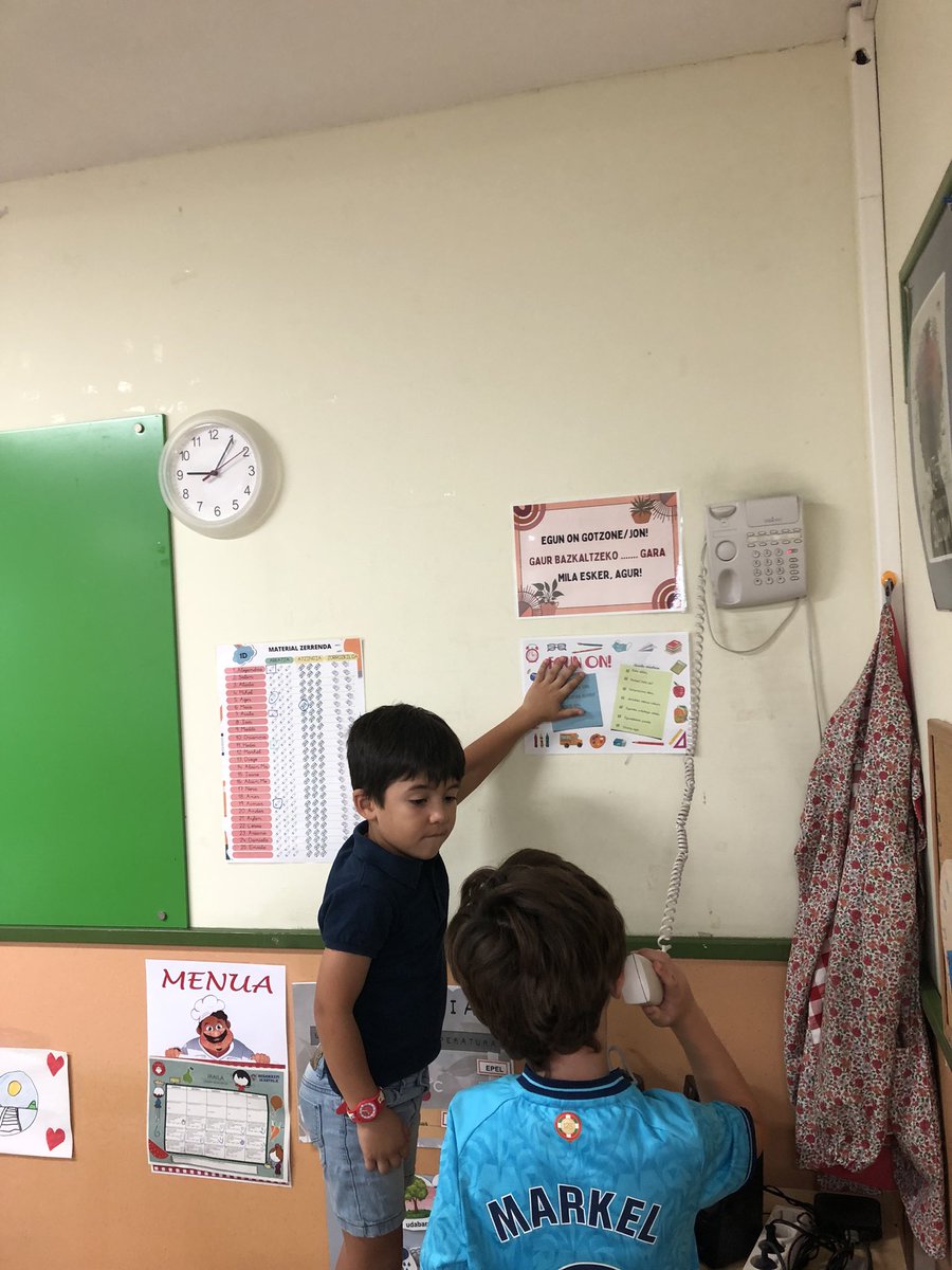 beg1maila's tweet photo. Errutina lantzen ibili gara eta FENOMENO egiten ari zarie talde!! Zuek bai txapeldunak, holan jarraitu! 👏🏽👏🏽👏🏽 https://t.co/ujaaQzZ3wp