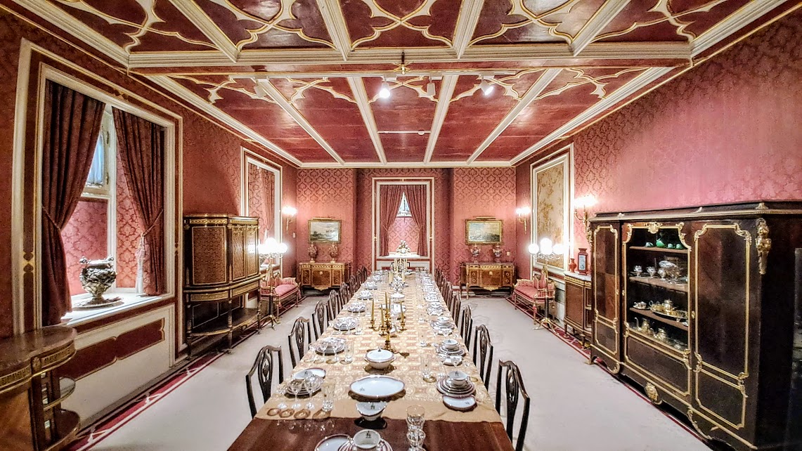 PersianGryphon's tweet photo. Let's explore the capital Tehran fully in Depth!
Part 5:

Persian Classic in Depth, April 2023
📍#Tehran #Iran 
Sightseeings:
Sa'adabad Palace
💚🤍❤️
🌐 #discover_Iran_discover_the_world 🌐
By @PersianGryphon 
📧 info@persiangryphon.com
📲 Whatsapp: +98 933 517 0481 https://t.co/ZsYJYLkM7K