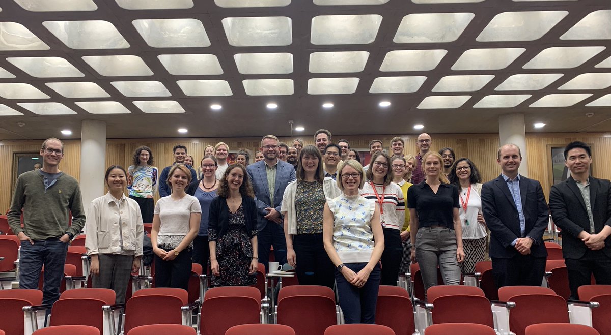 🎉 Congratulations to Prof <a href="/SarahBohndiek/">Sarah Bohndiek</a>, who recently celebrated the 10th anniversary of her <a href="/BohndiekLab/">Bohndiek Lab</a>! 🎉

"Vision Lab" members past and present were invited back to Cambridge to share their current research, including during a "Lab-athon" exercise hosted at the <a href="/CRUK_CI/">CRUK Cambridge Institute</a>.