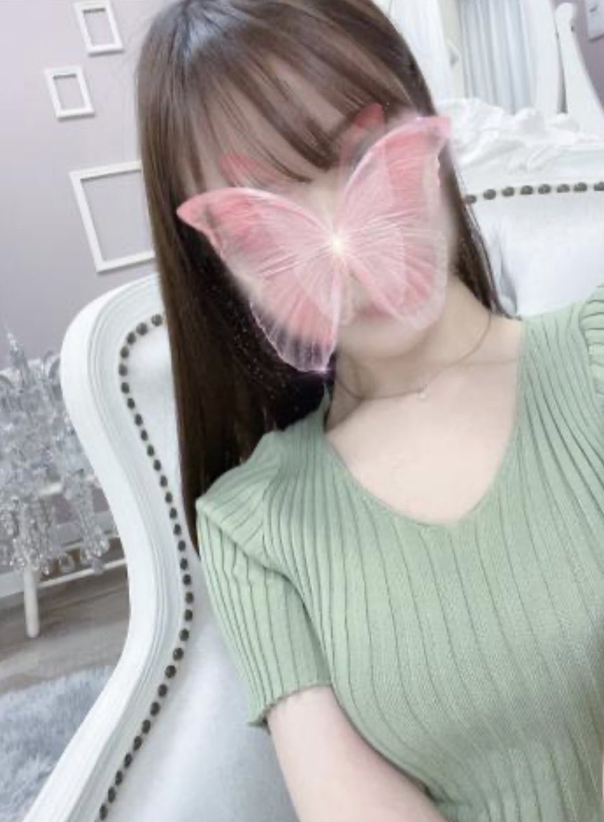 face_group2012's tweet photo. 👱🏼‍♀️▷▶︎夜オススメ美少女

新たな伝説の始まり🪄◝✩📕
『まりあ』ちゃん
https://t.co/ZlFMXzZnAE

女神のような清楚系オーラ😇
『かえで』ちゃん
https://t.co/1Hi7tgnXhD

#Facegroup #アロマフェイス福岡 #中洲 #福岡 #美少女 #美女 #マッサージ https://t.co/LHBEgZBZ08