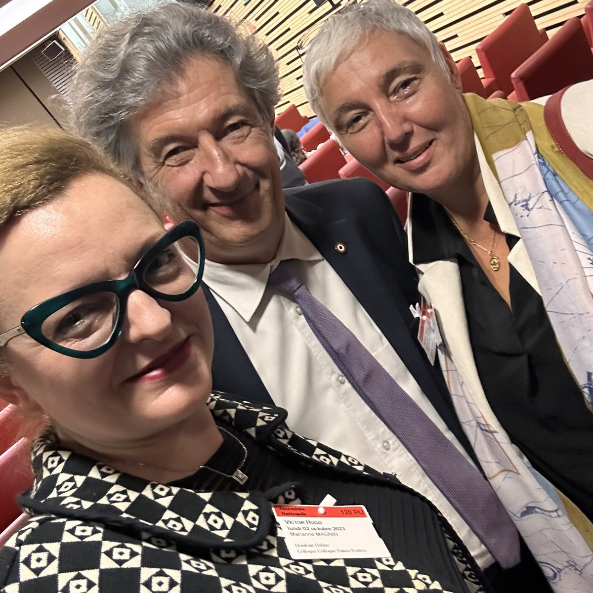 MoDem_MDFE's tweet image. Pour une transition environnementale réussie - au colloque @FrancePositive1 à l’AN a/ Ministre de la #Biodiversité @sarahelhairy, @rglucks1, #LaureVerdeau et @LucieBasch.

La FFE se mobilise : #DémocratesSansFrontières a/ @MarianneMgn @TzvetanovaT @JeanHerveF et @KarimBouhassoun