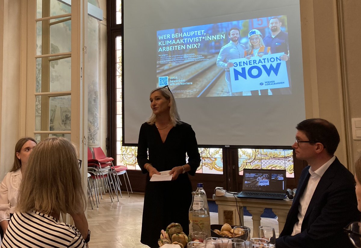 Discussing "The Role of Women in Mobility" at <a href="/Wien_Haus_EU/">Vienna House BXL</a> with leading female CEOs <a href="/AReinagl/">Alexandra Reinagl</a> and Monika Unterholzner. Key takeaways: 1) make transport fit for women to work in, 2) include women in the making of mobility solutions, 3) make travel safe, reliable and affordable.