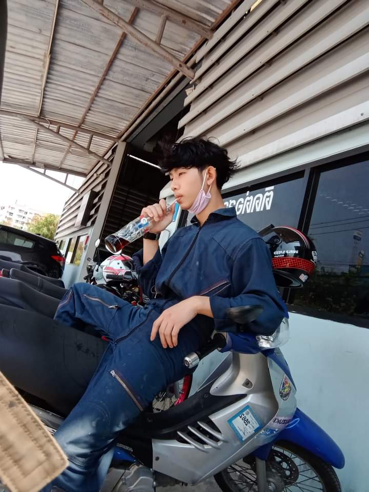 PsB_85's tweet photo. ่รัก���ขาแล้วปวดใจ 🥲🤕
มาเย็ดกับเราไหมไม่ปวดใจ 
"แต่ปวดเอว" 🤟🤭💖
#นัดลับๆ #สกลนคร https://t.co/h0K0HsqdCA